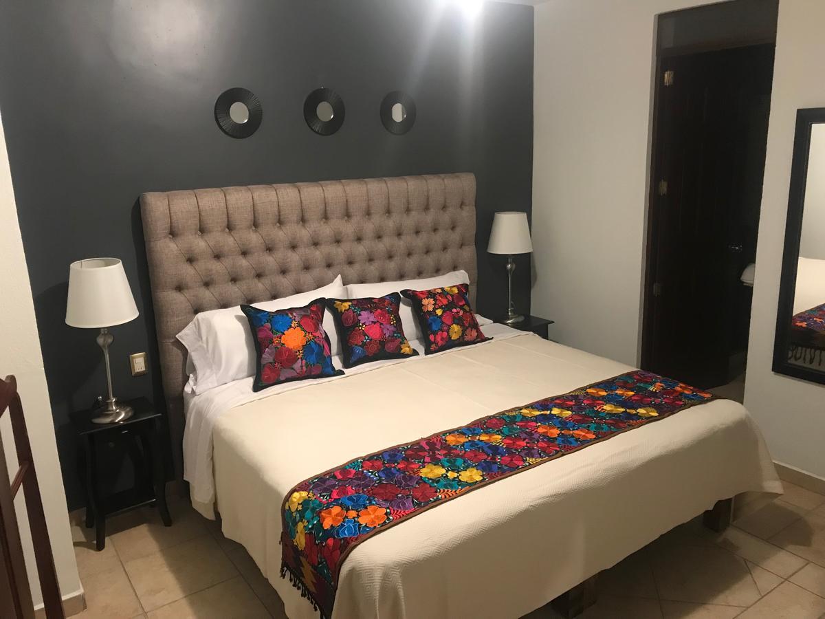 Del Centro Hotel 贝纳尔 外观 照片