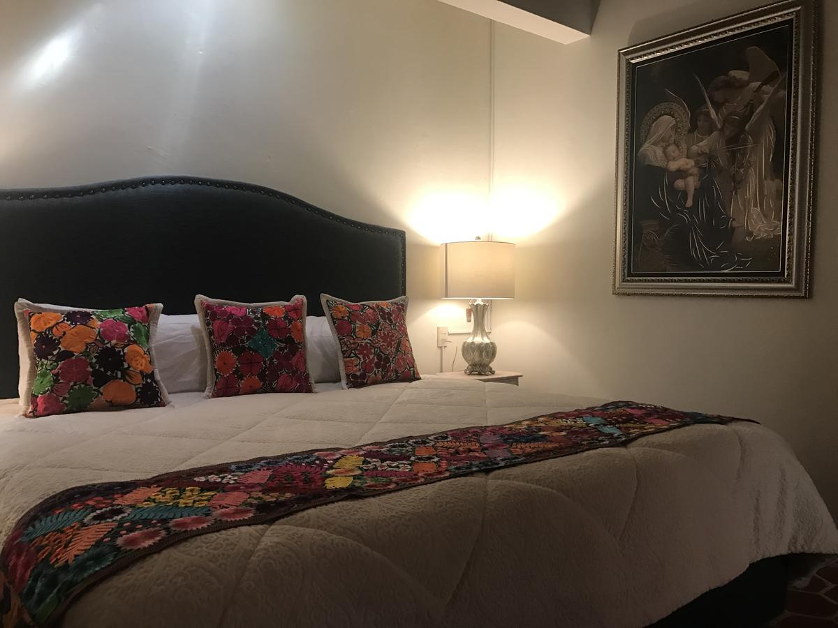 Del Centro Hotel 贝纳尔 外观 照片